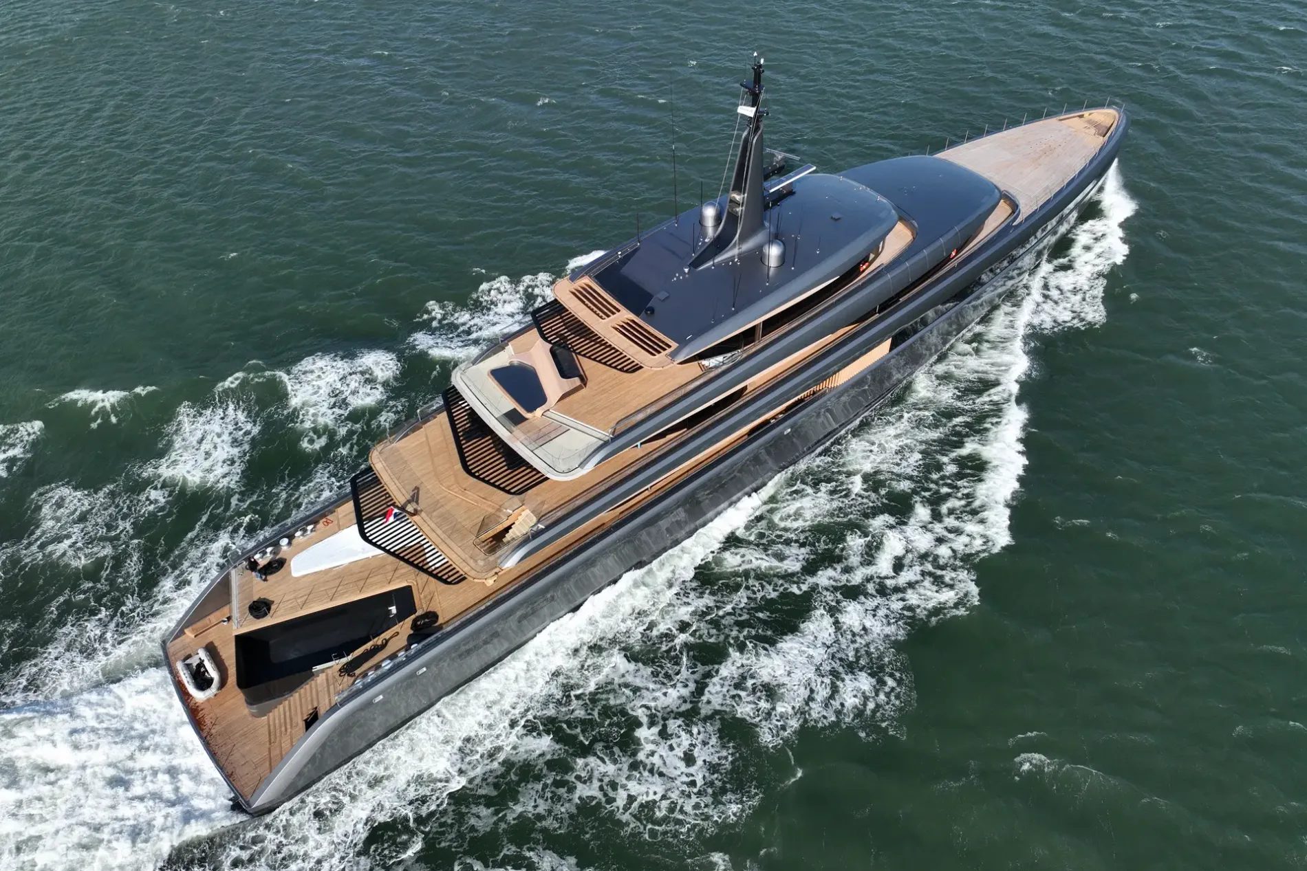 M/Y Obsidian photo 86