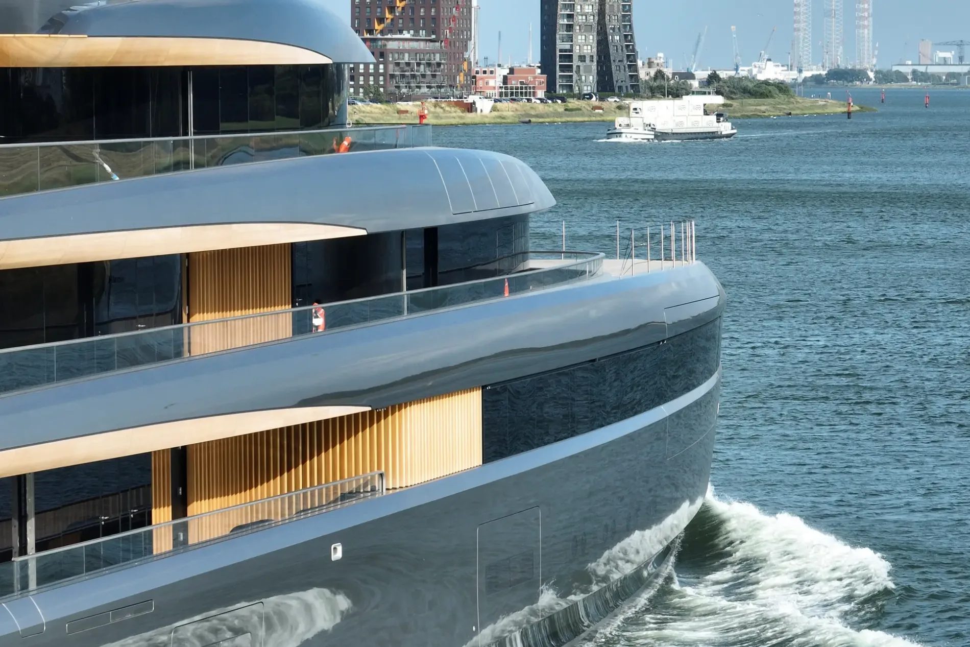 M/Y Obsidian photo 98