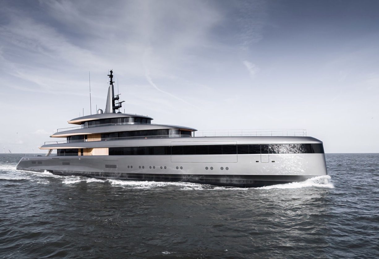 M/Y Obsidian photo 81