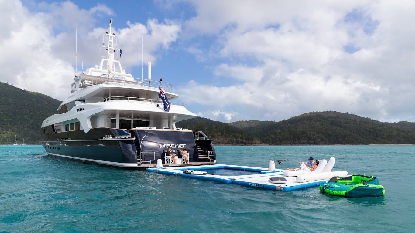 M/Y Mischief photo 31