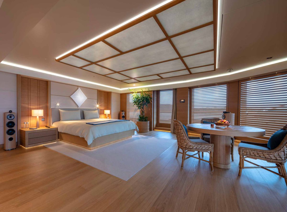 M/Y Flying Fox photo 32