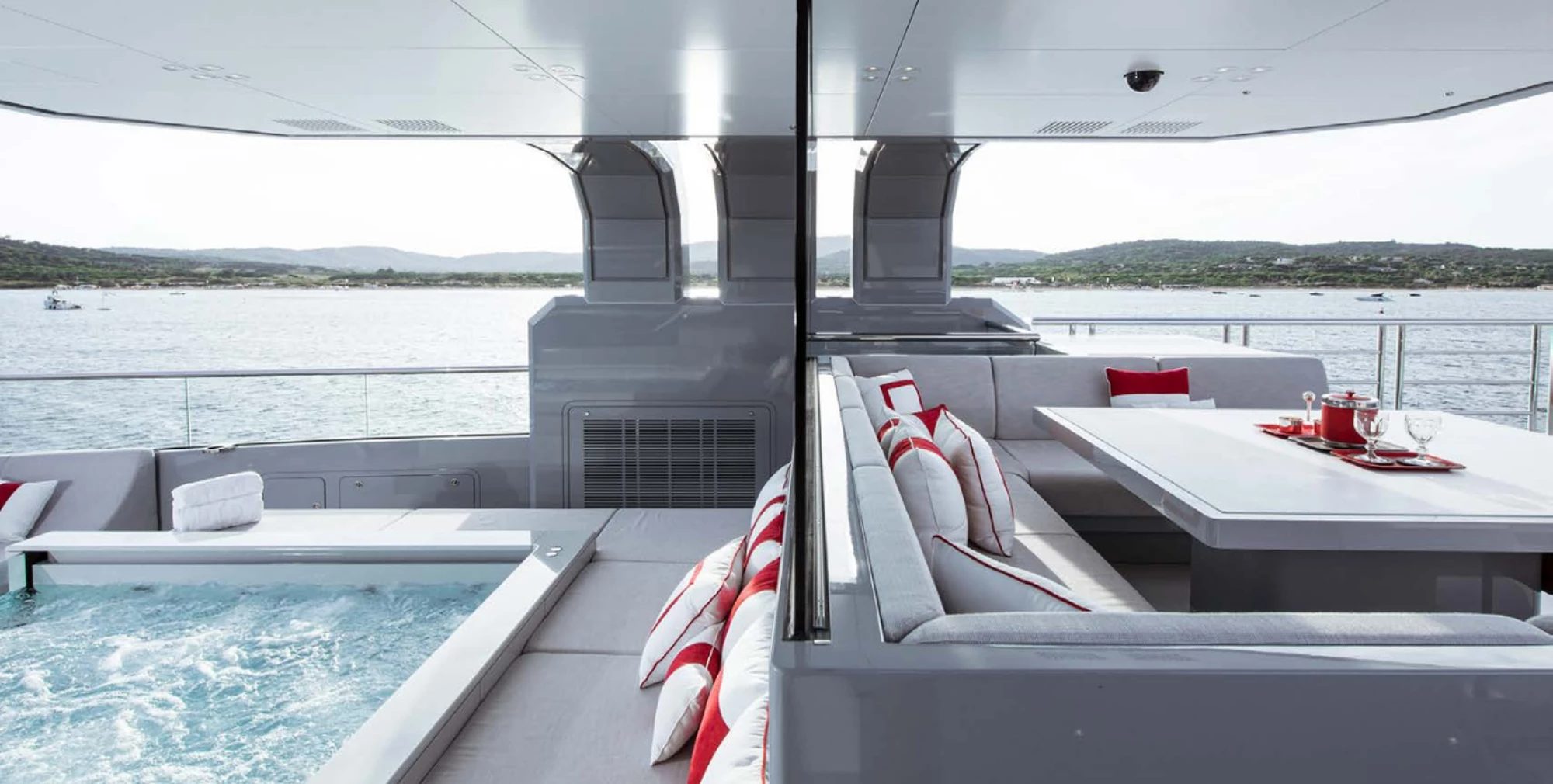 M/Y Bold photo 12