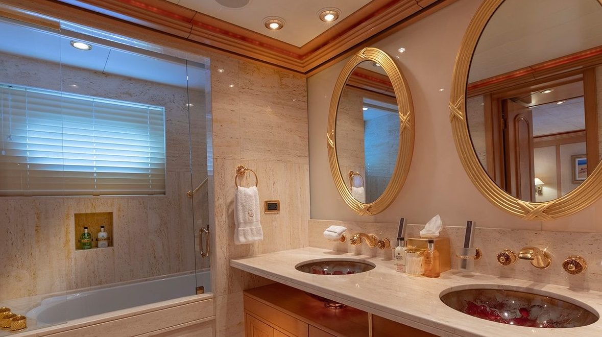 M/Y Laurel photo 16