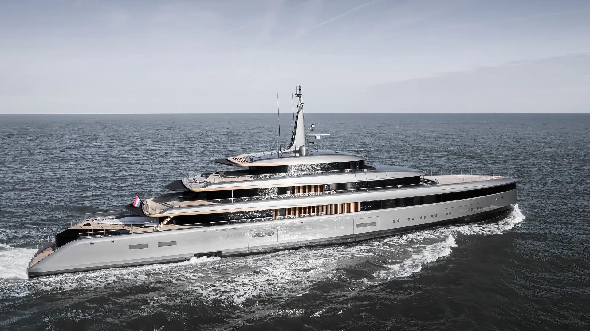 M/Y Obsidian photo 59